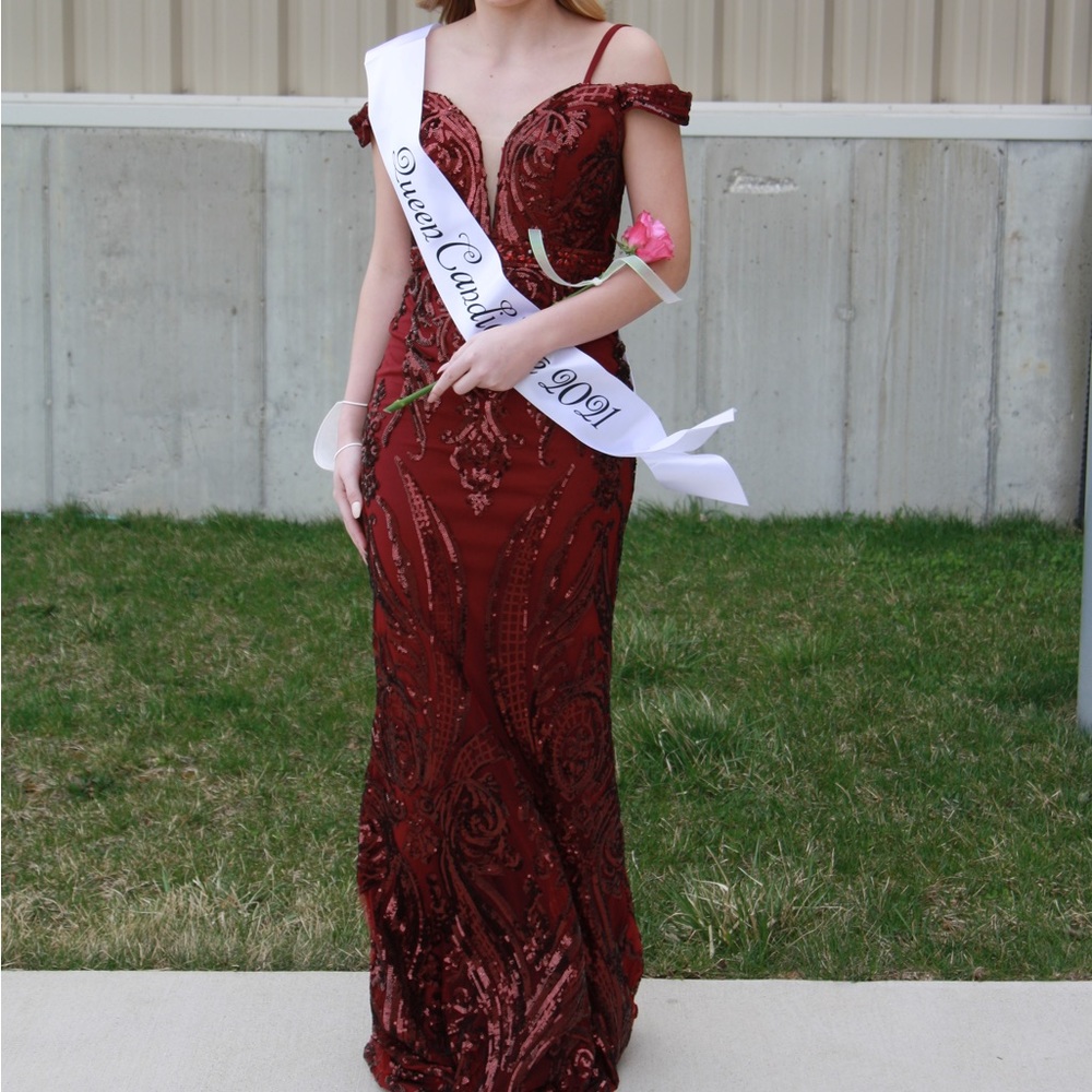 Prom/formal dress